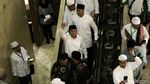 Momen Prabowo dan Ulama Bergandengan Tangan