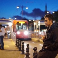 “My future husband,” komentar netizen Instagram @nurulutami di salah satu unggahan Salim. Foto: Dok. Instagram @bahanan93