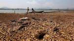 Kering Kerontang, Begini Potret Waduk Jatigede Sekarang