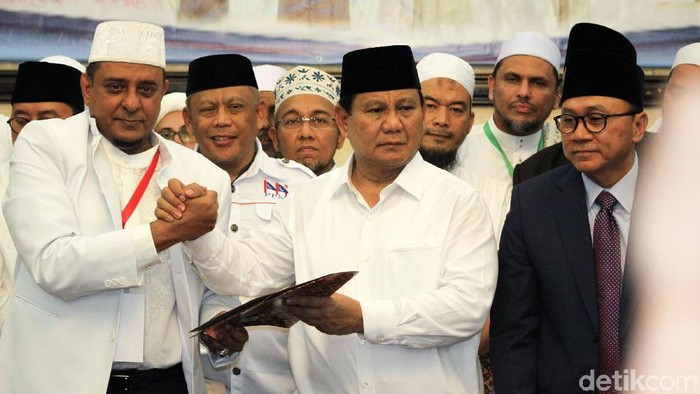 Riwayat Hubungan Prabowo dan PA 212