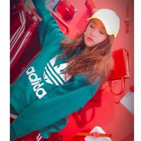 Sebelum kasus dengan mantan kekasihnya, Goo Hara beberapa kali sempat jadi kontroversi. Ia pernah dikritik netizen karena mengunggah foto sebatang rokok dengan caption, Ini enak, ini enak. Foto: Dok. Instagram/@koohara_