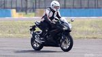 Ganindra Bimo Geber Motor Marquez Versi Jalan Raya di Sentul