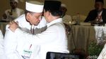 Detik-detik Prabowo Teken Pakta Integritas Ijtimak Ulama II