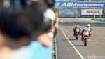 Melihat Serunya Balapan di CBR Race Day