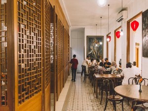 Mau Makan Enak Sambil Bernostalgia? Mampirlah ke 5 Kafe Tempo Dulu Ini
