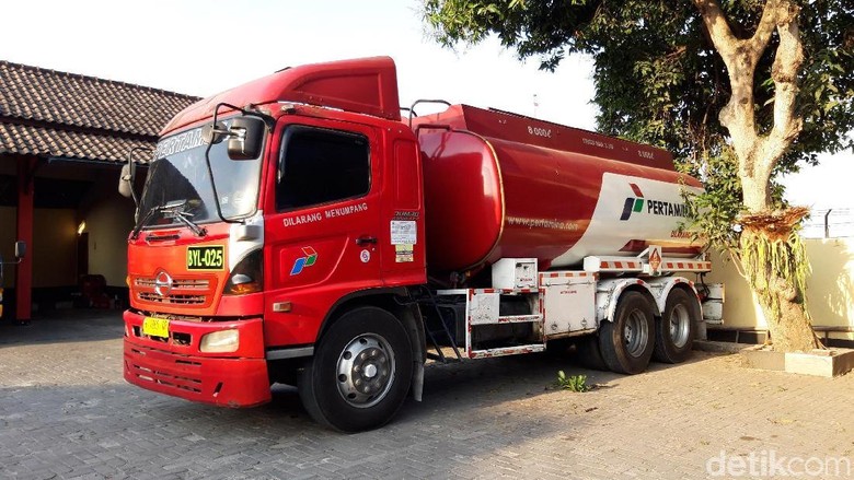 Di Boyolali, Masih Ada Tangki Pertamina Kencing di Jalan Di Boyolali, Masih Ada Tangki Pertamina Kencing di Jalan