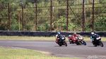 Melihat Serunya Balapan di CBR Race Day