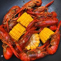 Mager Beli Makan? Pesan Seafood Online Saja di 5 Tempat Ini