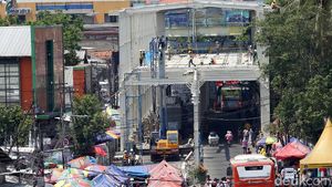 Proyek Skybridge Tanah Abang Terus Dikebut