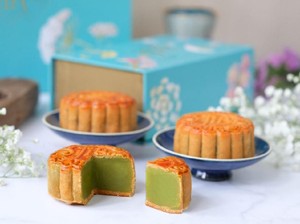 Kue Bulan Klasik dengan Aneka Isian Bisa Dipesan di Sini