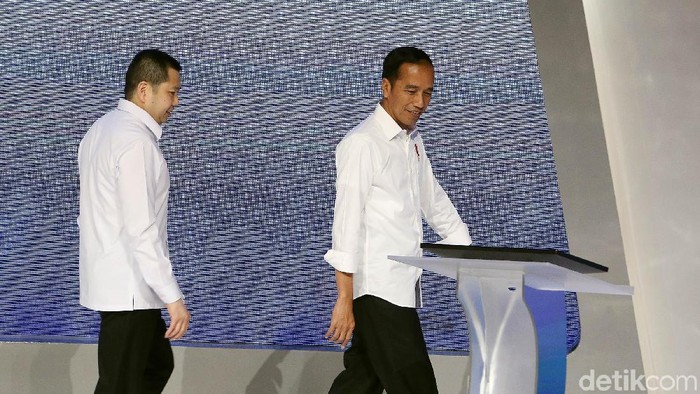 Presiden Joko Widodo (Jokowi) bertemu dengan para kader Partai Persatuan Indonesia (Perindo) di Gedung iNews Center, Jl Wahid Hasyim, Jakarta Pusat, Senin (17/9/2018). Jokowi memberikan pembekalan kepada para caleg Perindo untuk Pemilu 2019.