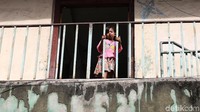 Kondisi dinding wisma tampak kusam.