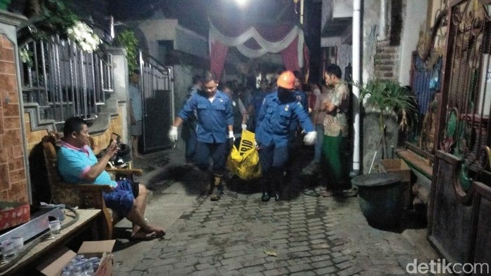 Pasutri di Sidoarjo Ini Tewas Terpanggang Saat Rumahnya Terbakar