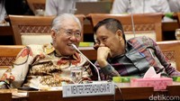 Enggartiasto Lukita bersama Ketua Komisi Pengawas Persaingan Usaha (KPPU), M. Syarkawi Rauf.