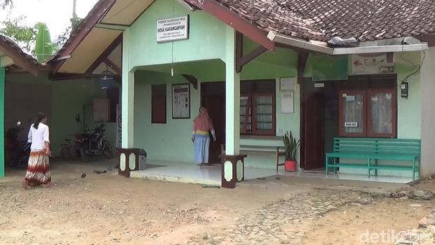 Pondok Kesehatan Desa (Ponkesdes) Karanganyar/