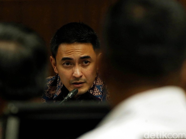 Penjelasan KPK soal Zumi Zola Tahu OTT Sebelum Kejadian Penjelasan KPK soal Zumi Zola Tahu OTT Sebelum Kejadian
