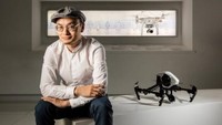 Frank Wang (37) kekayaanya US$ 9,1 miliar. Berkat perusahaan yang ia dirikan, DJI, Frank Wang menjadi miliarder pertama dari industri drone. Perusahaannya merupakan produsen drone terbesar untuk rekreasi dengan pendapatan US$ 2,7 miliar tahun lalu. Foto: Dok. South China Morning Post.