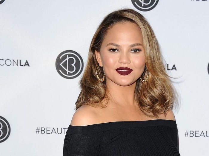 Chrissy Teigen Plasenta