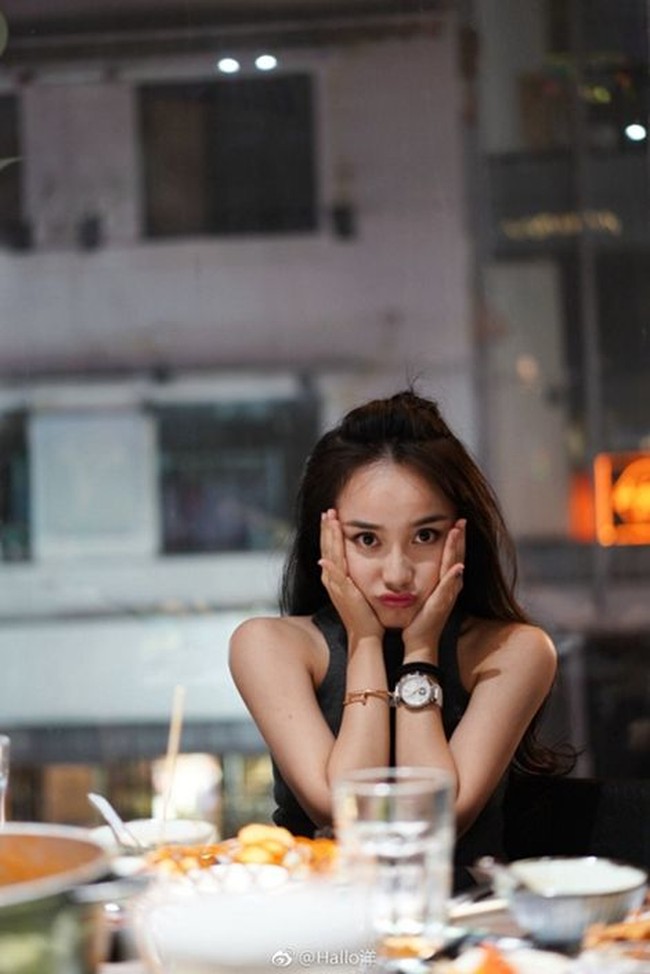 Banyak netizen yang berkomentar beruntung jika bisa satu kelas dengan Lin, sementara itu tak sedikit dari mereka juga berharap bisa sekelas dengan gadis berambut panjang ini. Foto: Istimewa