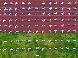 Pulau Hati, Liukan Jalan Tol, dan Foto Unik Lain dari Udara