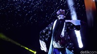 Penampilan The I Beijing Opera Beijing menjadi istimewa karena merupakan pentas opera pertama di kawasan Avenue of The Stars, dengan 600 kursi yang disiapkan oleh Lippo Mall kemang untuk menampung penonton.