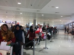 Puluhan WNI yang Dapat Amnesti dari UEA Pulang ke Tanah Air