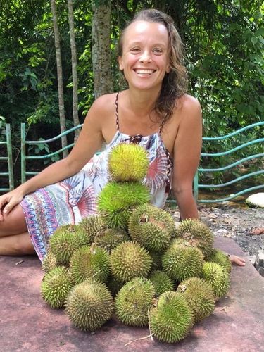 Kisah Pasangan di Bali 3 Tahun Cuma Makan Buah, Klaim Tubuhnya Lebih Sehat