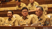 Rapat kerja tersebut membahas penetapan alokasi anggaran pengelolaan perbatasan dalam RAPBN tahun 2019.