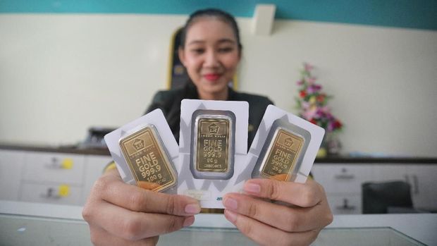 Penjualan Emas Melesat, Antam Raup Laba Fantastis