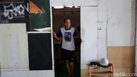 Saat ini Pemprov DKI Jakarta sedang mengincar lahan Wisma Ciliwung dan lahan milik Kementerian Keuangan untuk tempat penampungan sementara (shelter) warga Bukit Duri.