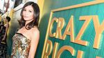 Foto: Gemma Chan Crazy Rich Asians yang Suka ke Pantai