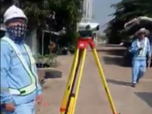 Polisi Cek Video Viral WN China Ukur Tanah di Bekasi