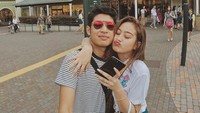 Tak jarang komentar miring menghiasi foto mereka berdua. Dok. Instagram/salshabillaadr