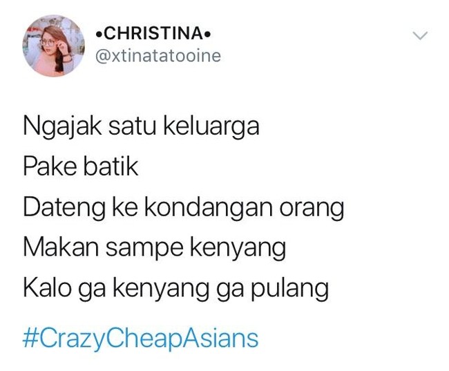 Salah satu hal yang dikategorikan sebagai #CrazyCheapAsians, datang ke pernikahan kerabat membawa satu keluarga demi bisa makan enak. Foto: Twitter