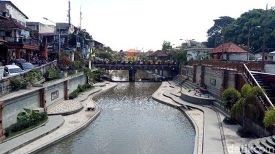 Foto: Bukan di Korea, Ini Sungai Cantik di Denpasar