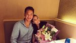 Romantis! Ini Mesty Ariotedjo dan Suami yang Hobi Makan Bareng