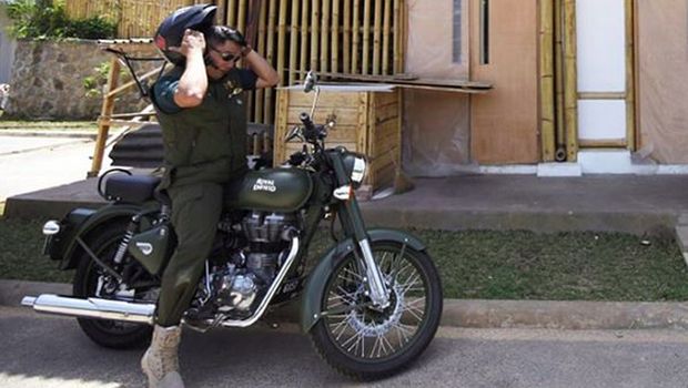 Pejabat Indonesia yang Suka Motoran