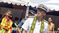 Fukuda pun menyampaikan kedatangan para Angkatan Laut Jepang tak hanya untuk berbagi kemampuan dan keahlian dalam bidang pertahanan dan keamanan negara tetapi juga merupakan acara pertukaran budaya dan olahraga.