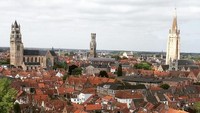 Sarah sangat bangga dengan pekerjaannya. Tiap traveling, Sarah sering memberikan tagar #travelnanny. Ini salah satu hasil fotonya saat naik bianglala di Belgia. (sarah.kinghorn/Instagram)