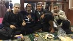 Pakai Sorban dan Celana Longgar, Ini Gaya Sunu Matta Saat  Makan Bareng Ulama