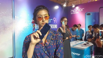 Honor 9i mengusung layar berukuran 5,84 inci dengan rasio screen to body 79,5%. (Foto: detikINET/Virgina Maulita Putri)