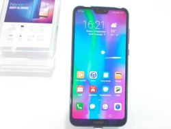 Lebih Dekat dengan Si Cantik dari Honor