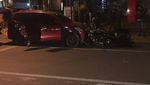 Viral Avanza Ringsek Tabrakan dengan Moge, Sopirnya Dipukuli