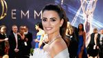 Penampilan Constance Wu hingga Penelope Cruz di Emmy Awards 2018
