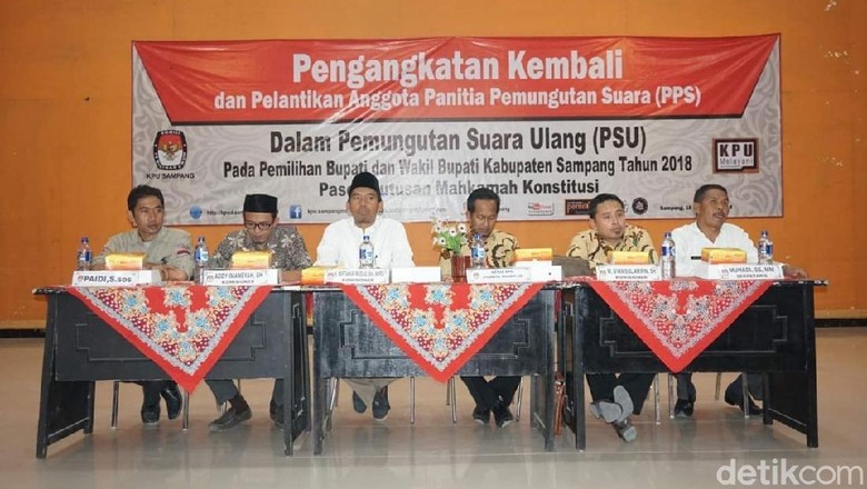 Coblosan Ulang di Sampang Digelar 27 Oktober, Ini Persiapannya Coblosan Ulang di Sampang Digelar 27 Oktober, Ini Persiapannya