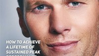 Pemain football ternama Amerika ini juga punya buku resep. Tom Brady meluncurkn The TB 12 Method yang berisi resep-resep sehat agar tubuh atletis. Meski begitu, istri Gisele Bundchen ini tak menampik ada cheat day untuk mencicip makanan enak. Foto: Amazon