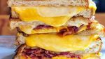 Bagaimana Kalau Pagi Ini Sarapan Cheese Sandwich yang Gurih Lumer?