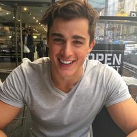 Ini Pietro Boselli, Dosen Matematika Paling Keren Sedunia yang Doyan Makan