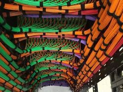 Potret Penataan Kabel Data yang Bikin Tercengang