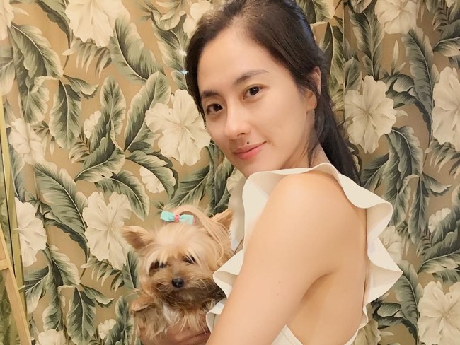 Jinri Park, model seksi Korea yang tinggal di Filipina. Di balik pesona cantik nan seksinya, Jinri gadis tangguh. Dia juga seorang atlet jiu jitsu.  Foto: Instagram (@jinri_88)